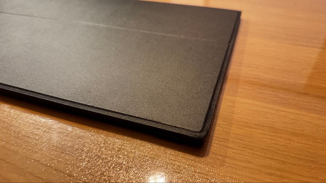 cocopar15.6インチ モバイルモニター