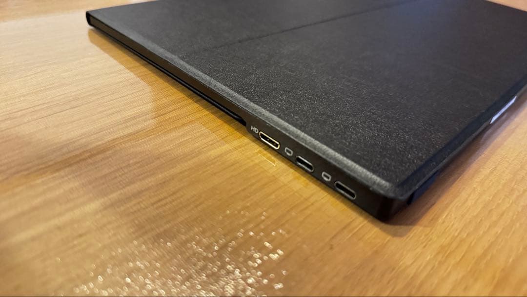 cocopar15.6インチ モバイルモニター