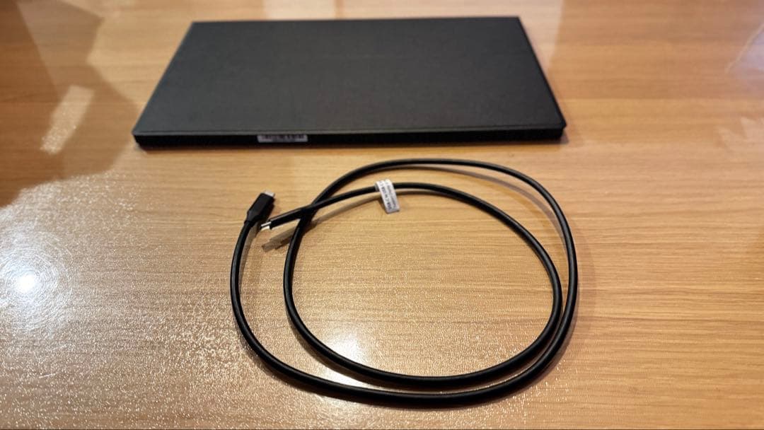 cocopar15.6インチ モバイルモニター