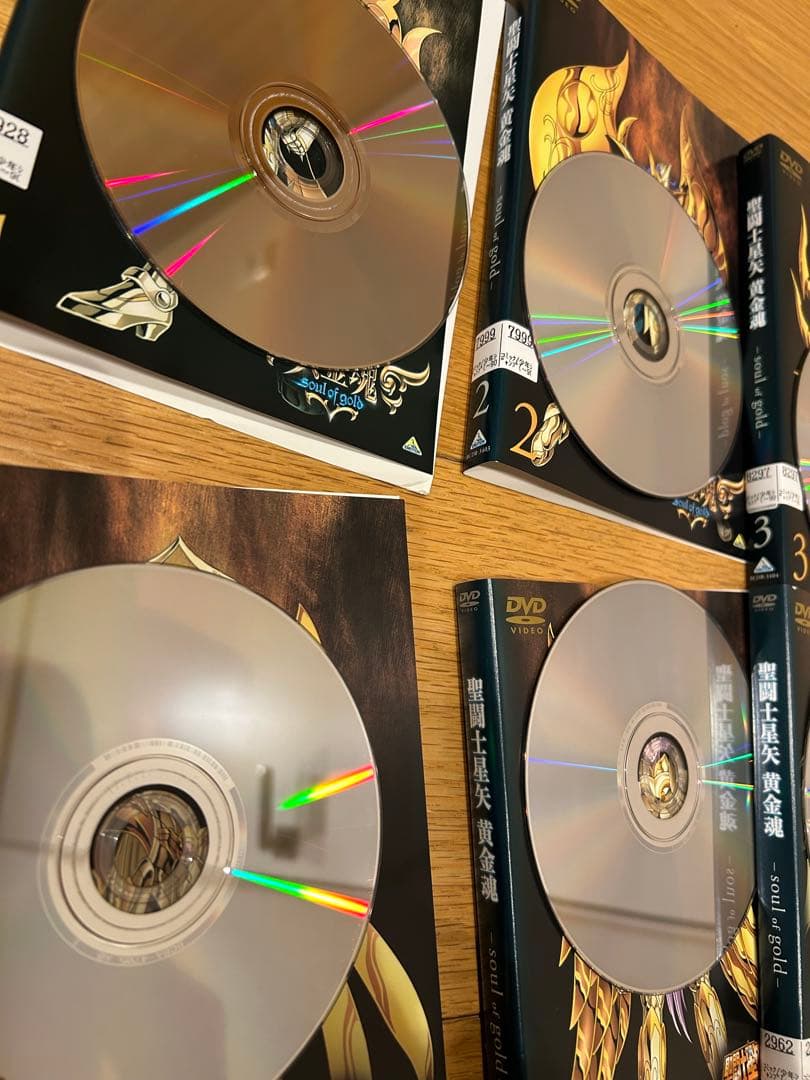 聖闘士星矢 黄金魂　全6巻セットレンタルUP dvd