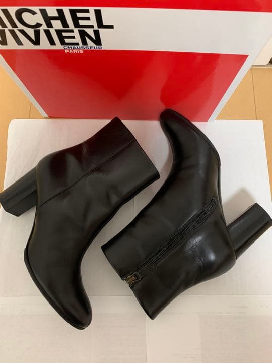MICHEL VIVIEN ショートブーツ