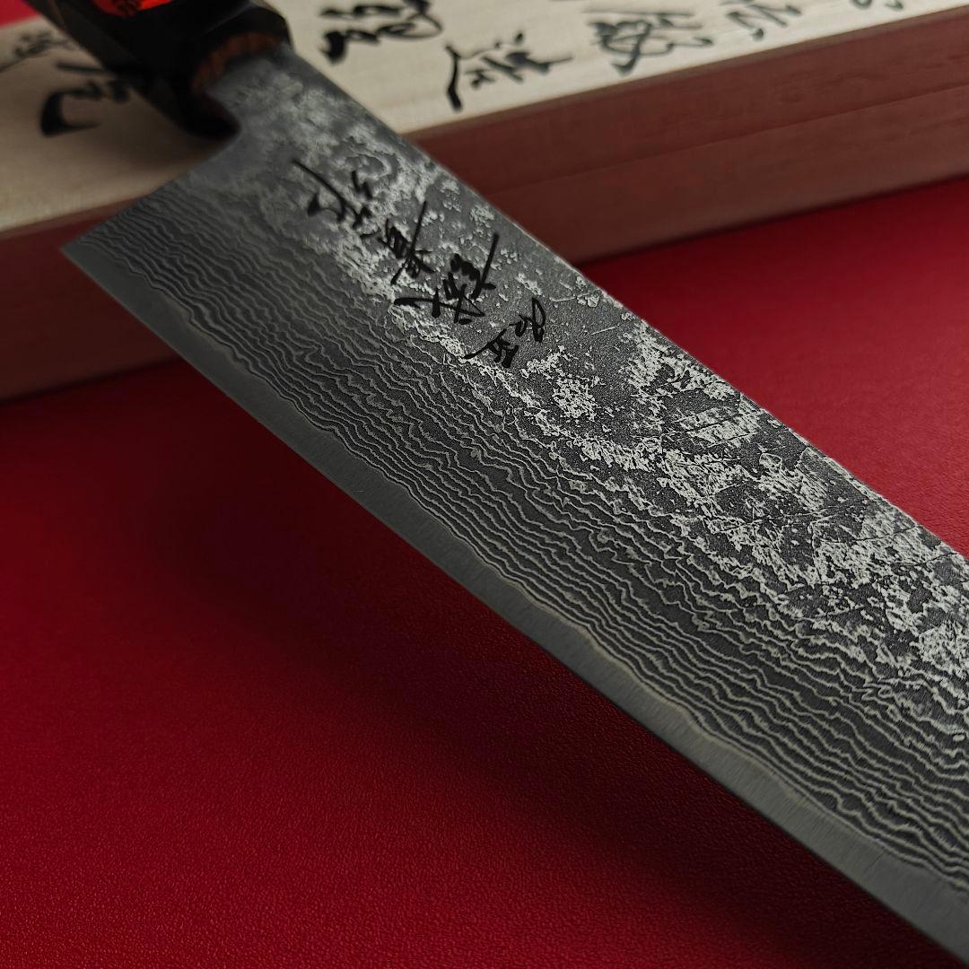 新品　手打ち鍛造　牛刀　180mm「羽々斬」VG10を凌ぐ高性能SPGⅡ鋼材使用