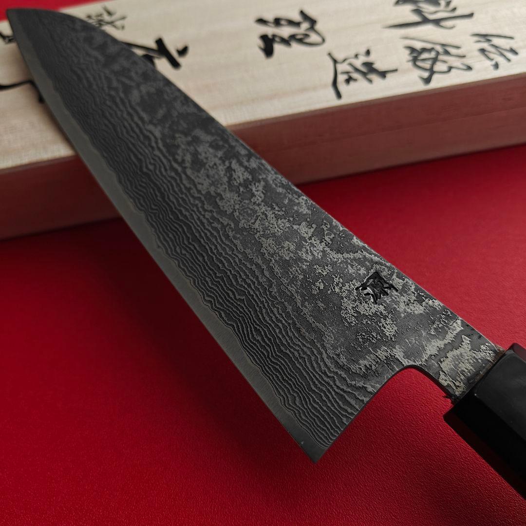 新品　手打ち鍛造　牛刀　180mm「羽々斬」VG10を凌ぐ高性能SPGⅡ鋼材使用