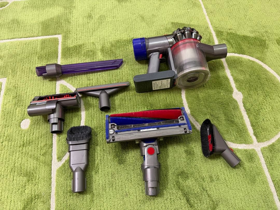 Dyson V8 スティッククリーナー 本体
