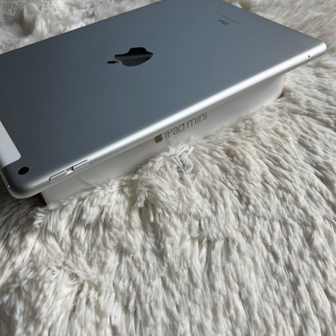 【完動品】iPad 第9世代 64GB SIMフリー 【すぐ発送】