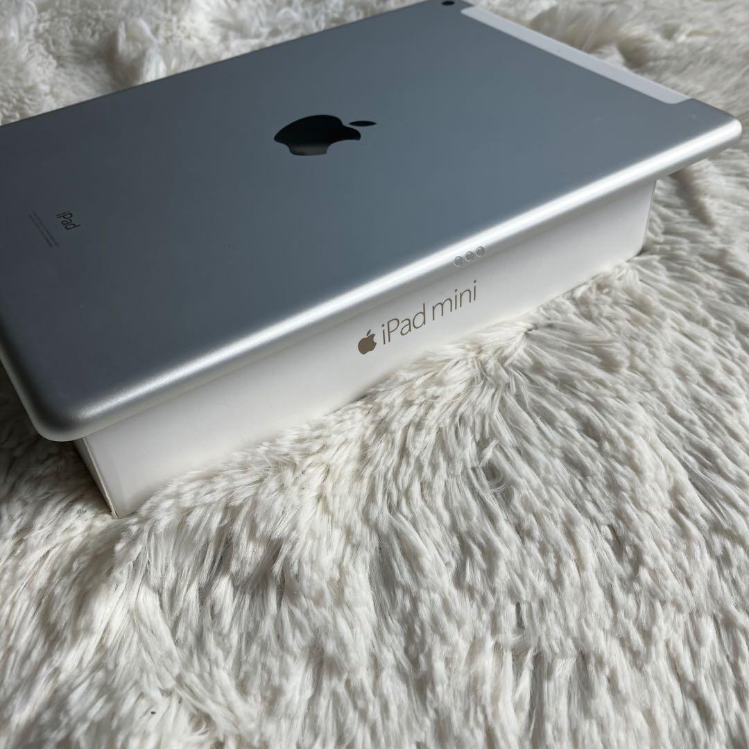 【完動品】iPad 第9世代 64GB SIMフリー 【すぐ発送】