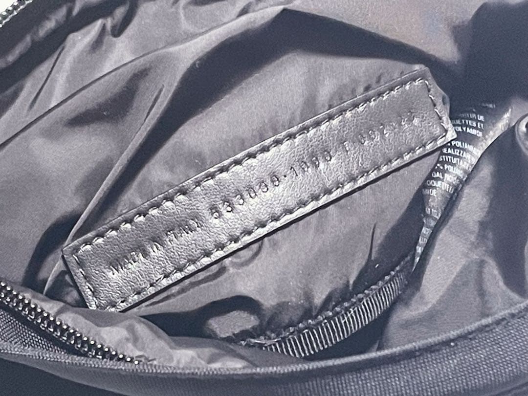 黒×黒 BALENCIAGA バレンシアガ ウエストバッグ ポーチ ブラック