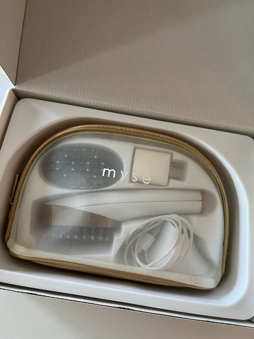 美品　myse ブラシ型美顔器 充電器・ケース付き
