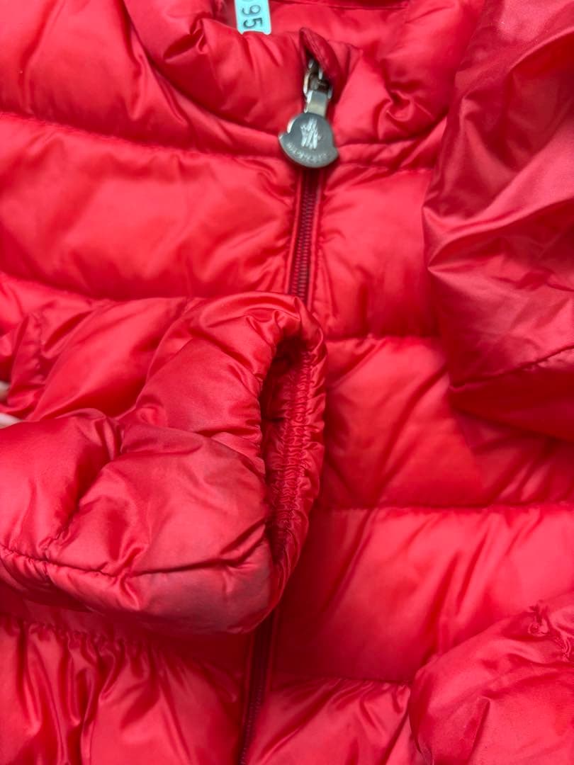 MONCLER 赤 ダウンジャケット　 95cm