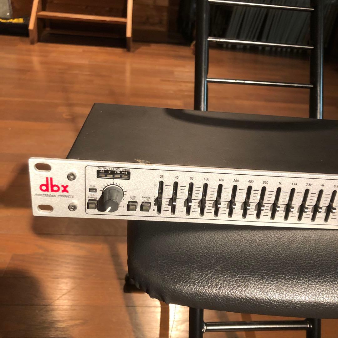 dbx 215s グラフィックイコライザー　中古