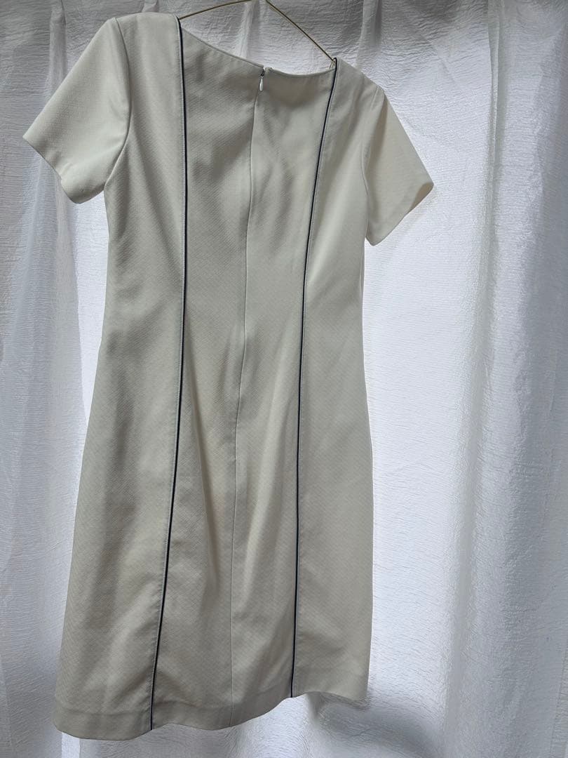 即日配送　Wimpinx エステユニフォーム ワンピース M 美品