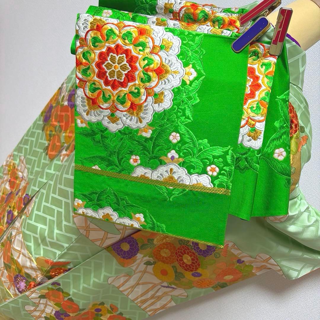 36 振袖フルセット 正絹 淡グリーン 緑 金彩 刺繍 駒刺繍 レトロ 古典