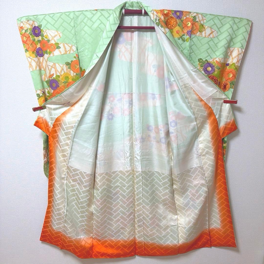 36 振袖フルセット 正絹 淡グリーン 緑 金彩 刺繍 駒刺繍 レトロ 古典