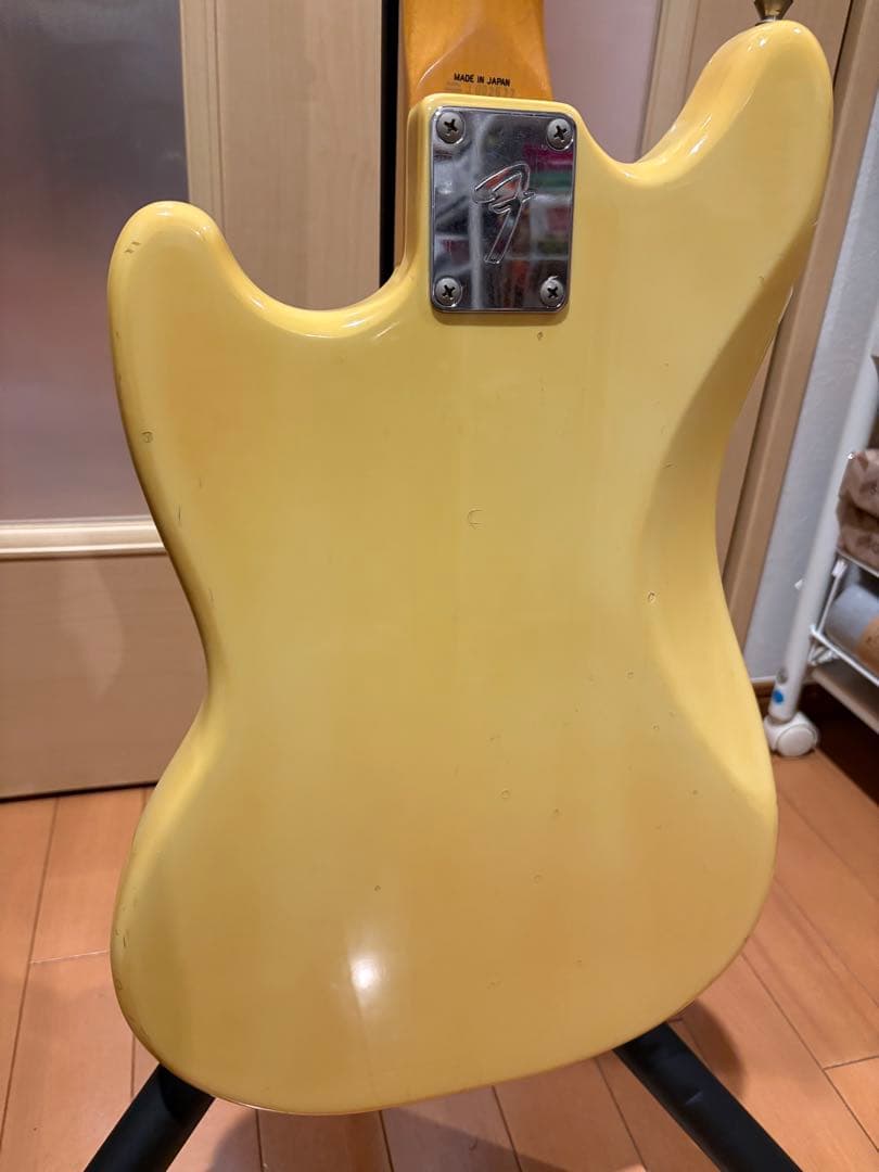ギター Fender Japan MG69-55 YWH