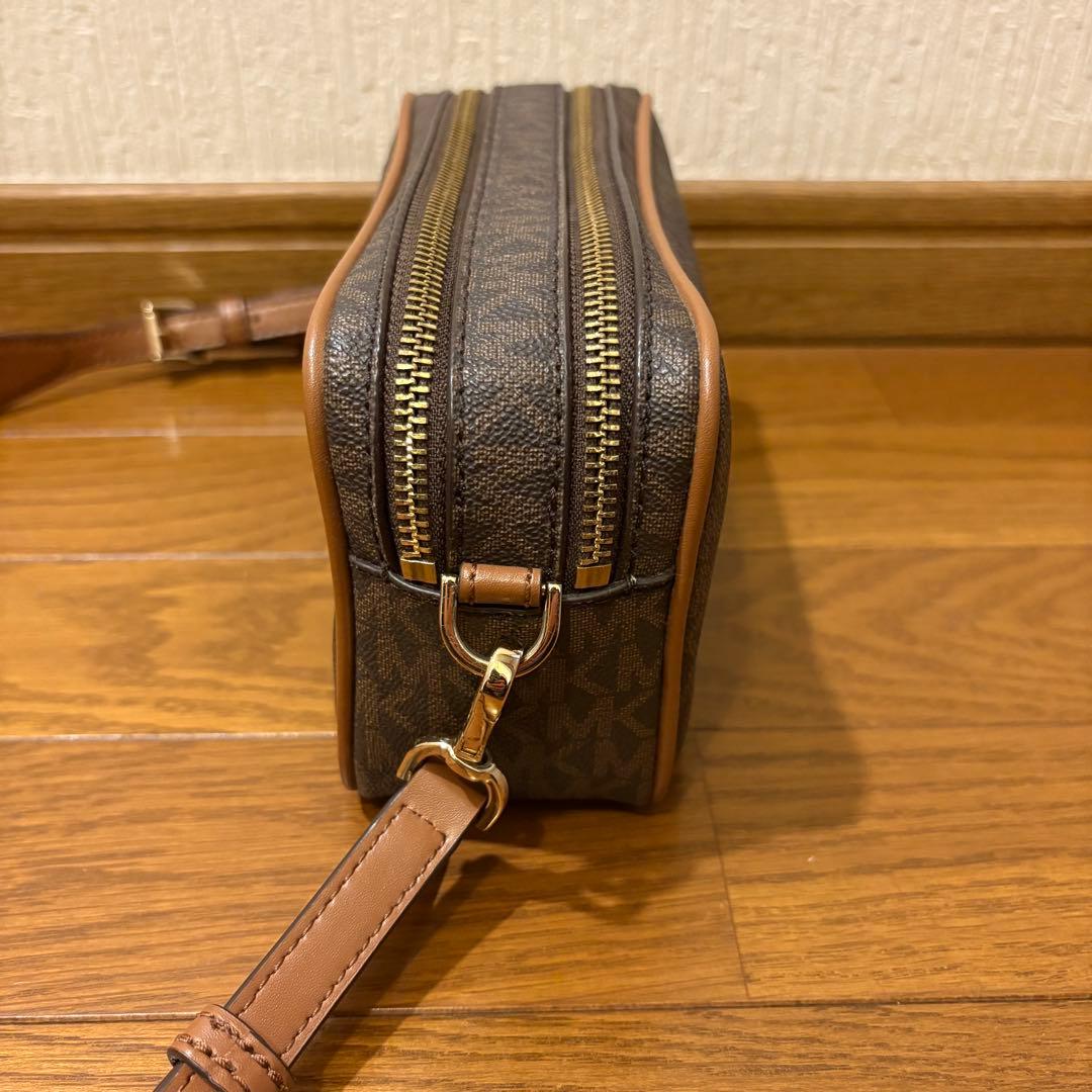 MICHAEL KORS ブラウンショルダーバッグ