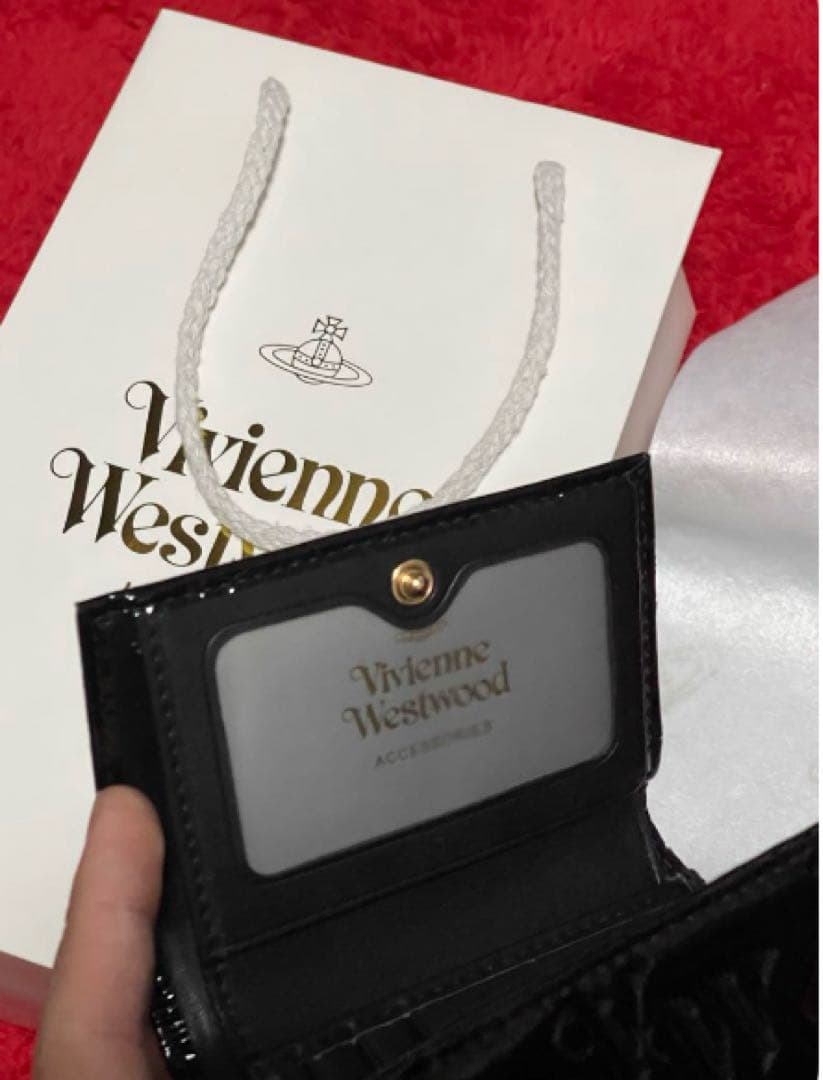 u*5様 vivienne westwood 三つ折 財布