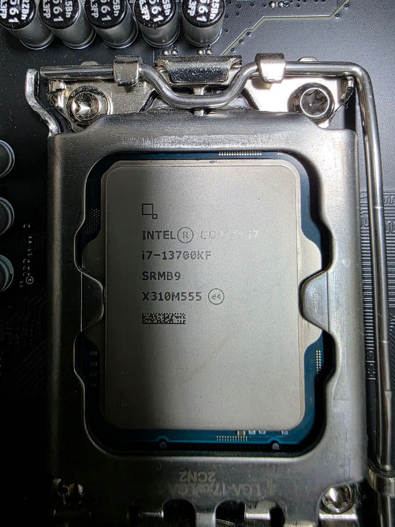 バラ売り可 i7 13700KF 32gbメモリセット（+Z790-S01）
