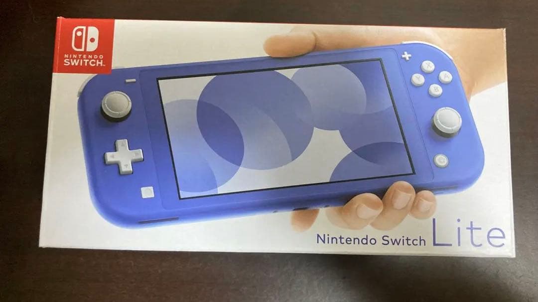 任天堂　スイッチライト　ブルー