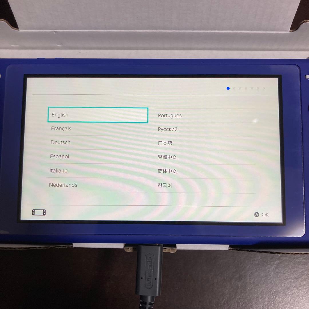 任天堂　スイッチライト　ブルー