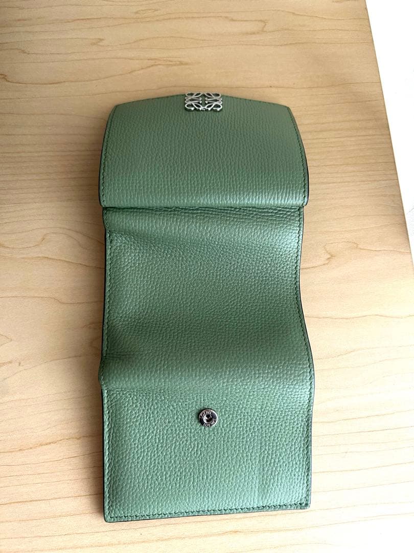LOEWE 三つ折り財布　グリーン
