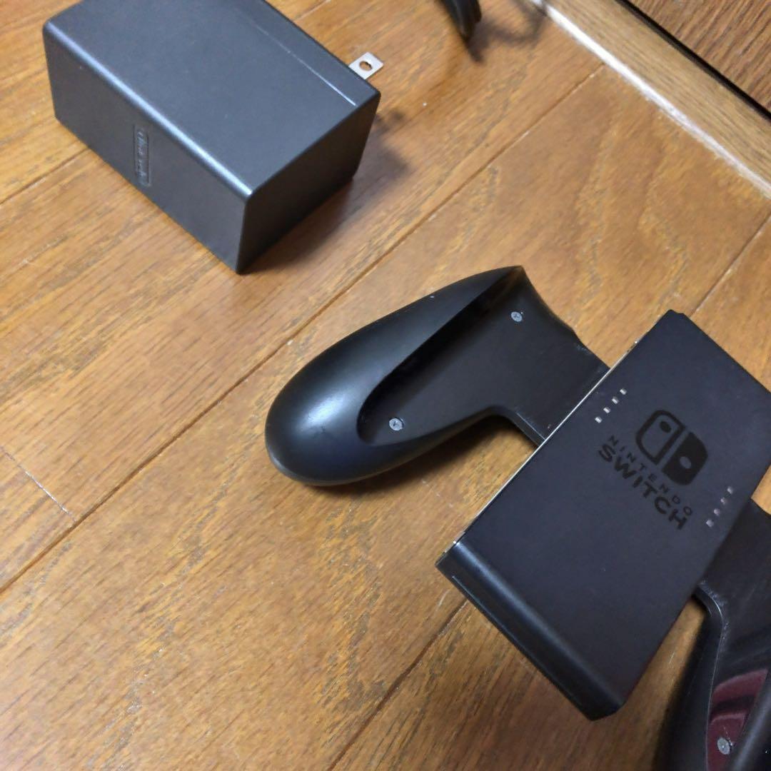 完備品　おまけ付き　NINTENDO SWITCH 本体 ネオンブルー レッド