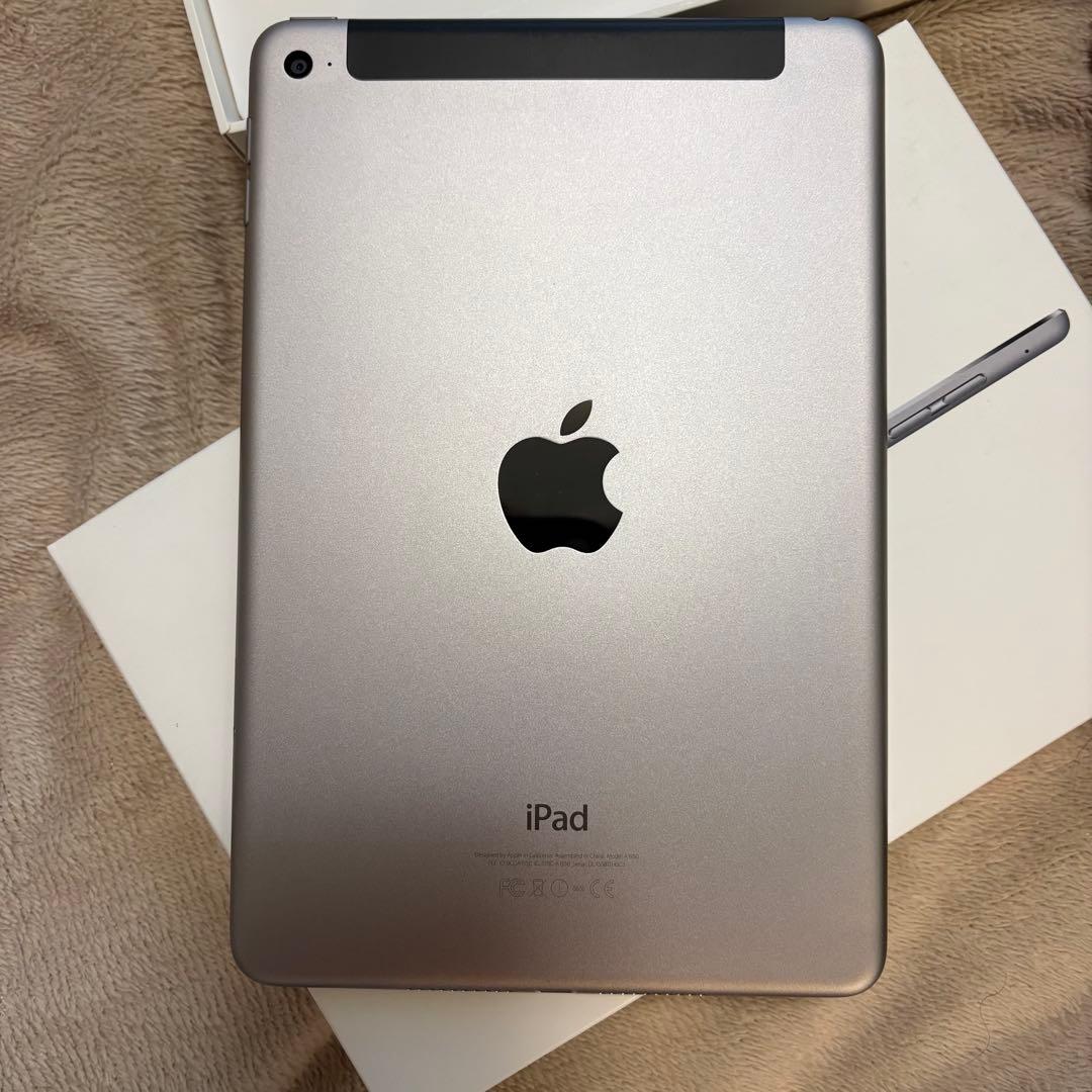 iPad mini 4 Wi-Fi＋Celluar 32GB（SIMフリー）