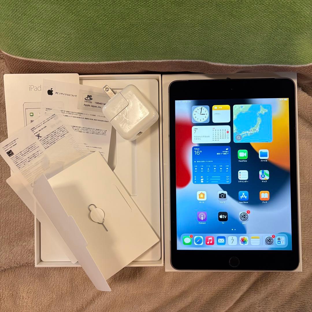 iPad mini 4 Wi-Fi＋Celluar 32GB（SIMフリー）