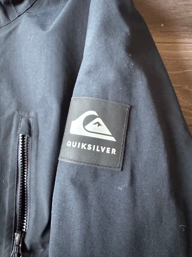 ま*様 Quiksilverゴアテックス　スノーボードウェアセ　M 上下セット