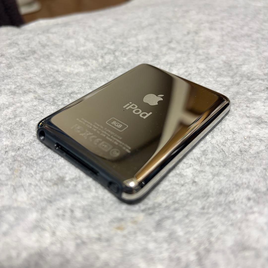 【美品】iPod nano 8GB（第3世代）MB261J ブラック