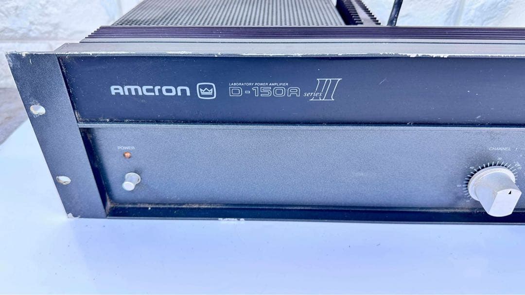 Crown D-150A Series II パワーアンプ　Amcron