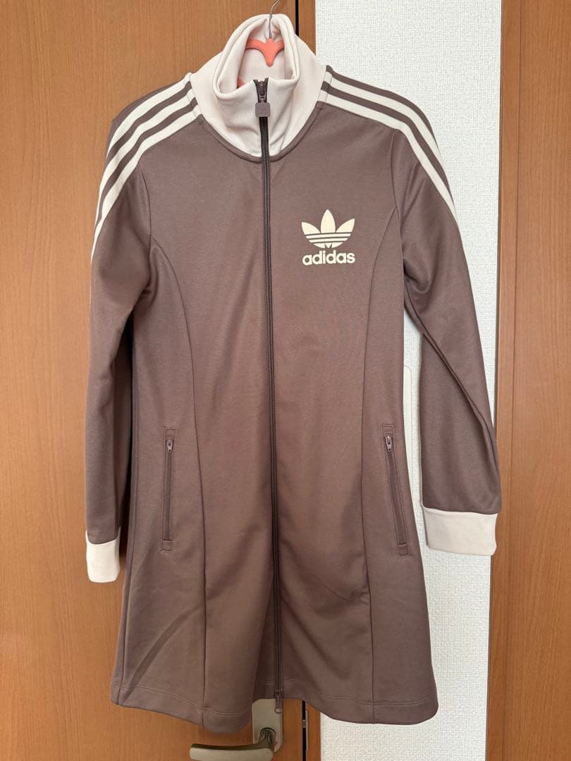 adidas Trace Brown ワンピース