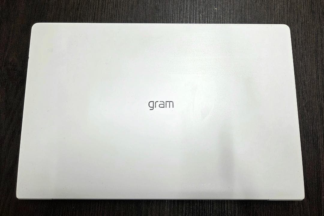 LG gram 14インチ/ i7 / 16Gb / 512Gb / オフィス