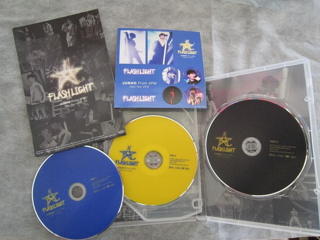 [h**] ジュノ FLASHLIGHT DVD & アクスタ & 紙幣