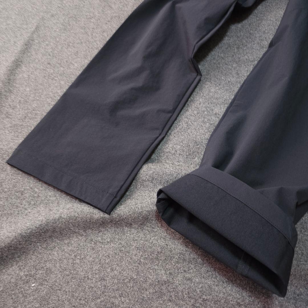 極美品 ULTICORE アルティコア 春ストレッチゴルフパンツ 黒 W82 L