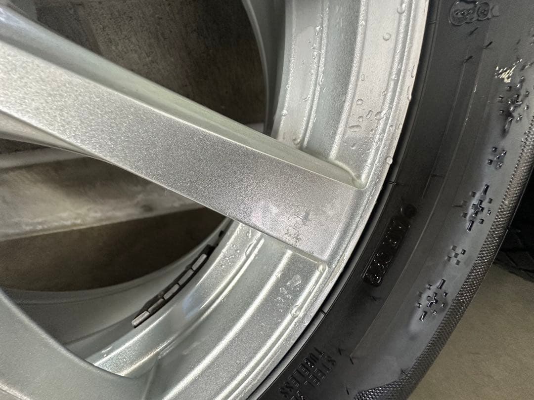 t*r様 ⭐️早い者勝ち⭐️215/60R17ホイール付き スタッドレスタイヤ