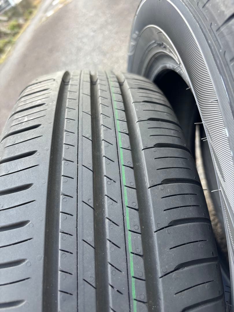 ダンロップ　エナセーブ　185/65R 15
