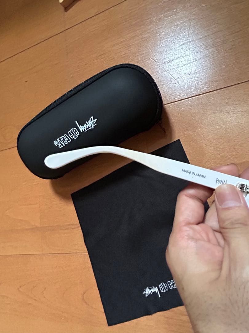 stussy ステューシー サングラス　PENN カートコバーン　ニルヴァーナ