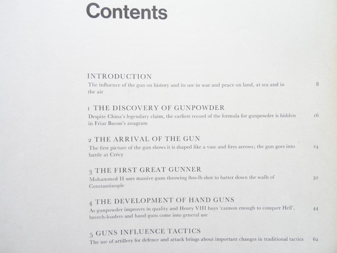 洋書◆銃の歴史資料集 本 拳銃 ライフル 大砲 火縄銃 機関銃