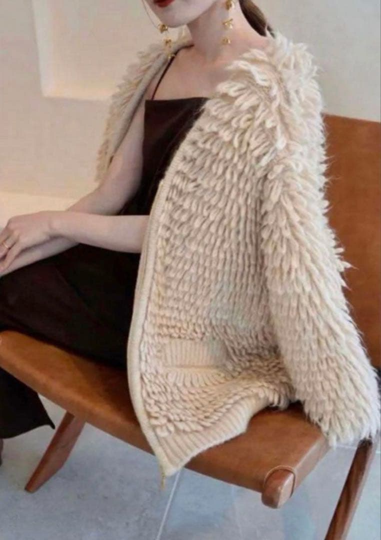 【美品】完売品✨️Acka loop knit cardigan ベージュ