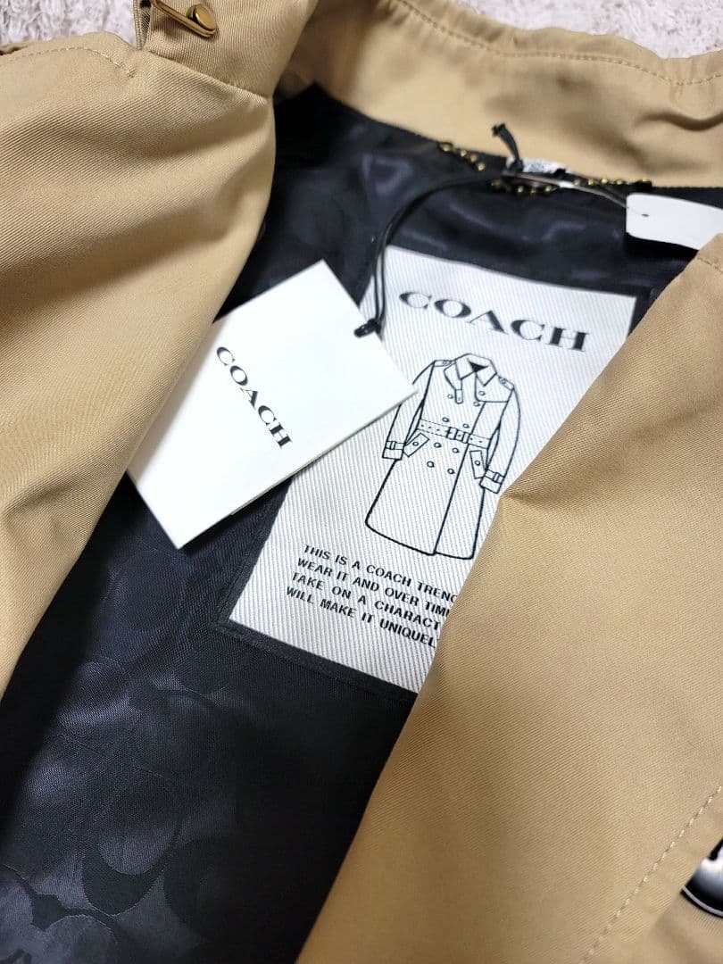 【未使用】COACH ベージュ ダブルブレスト トレンチコート(カバーつき)