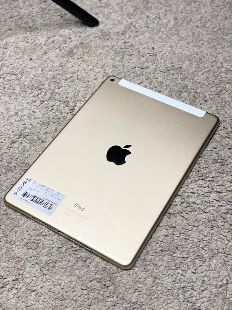 iPad Air 2（64GB / Wi-Fiモデル）