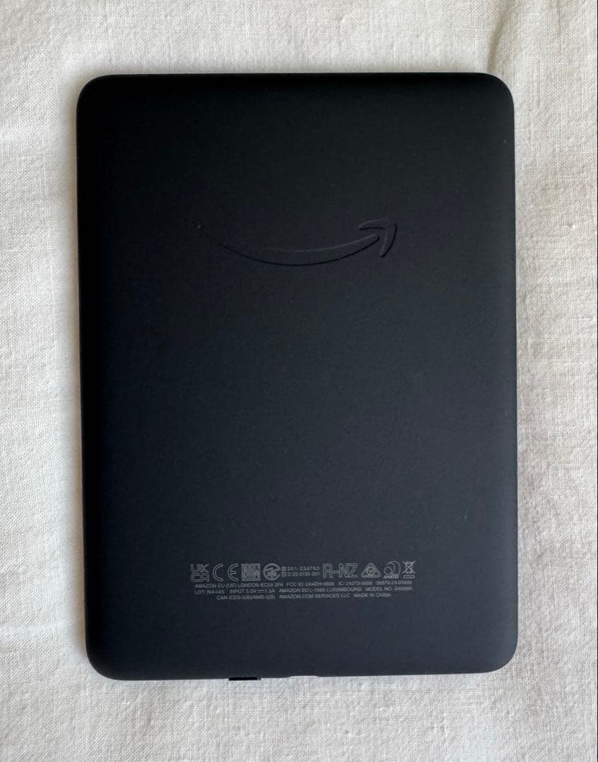 Kindle Paperwhite 第12世代