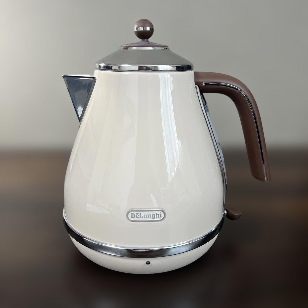 新品未使用デロンギ アイコナicona・ヴィンテージ ベージュ電気ケトル