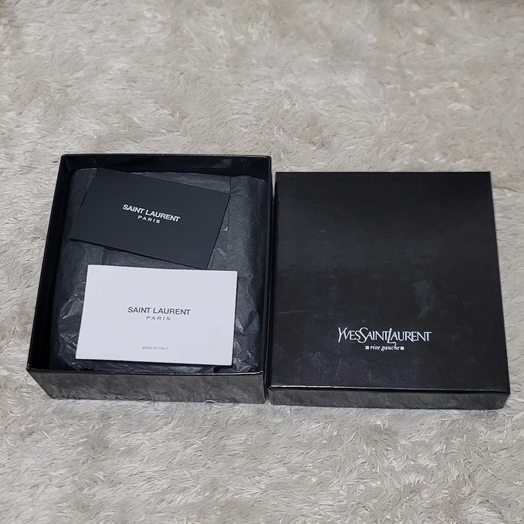 YVES SAINT LAURENT カサンドラ コンパクト ジップ 箱付き