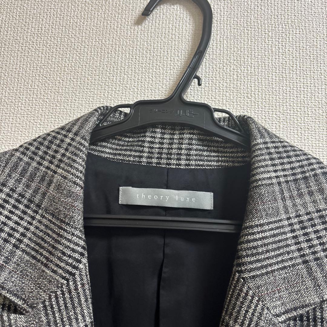 セオリーリュクス　美品　テーラードジャケット　チェック　グレー　38号