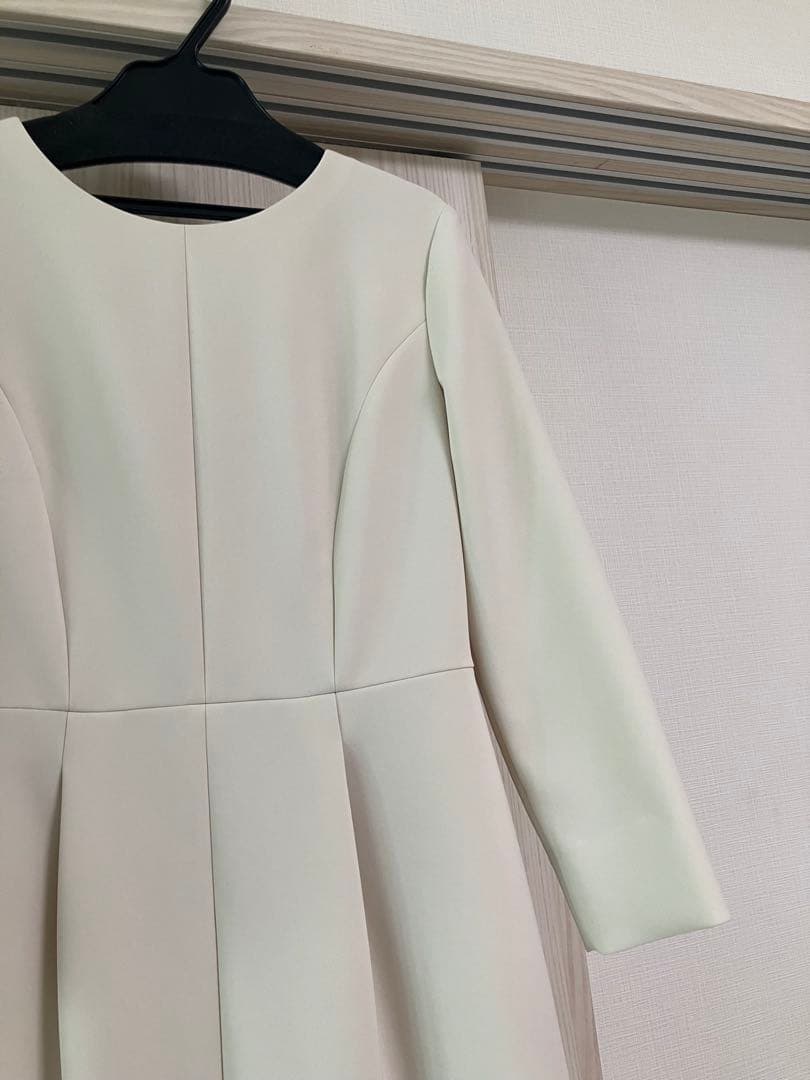 新品　【COUP DE CHANCE】　日本製 ワンピース　38 グレージュ