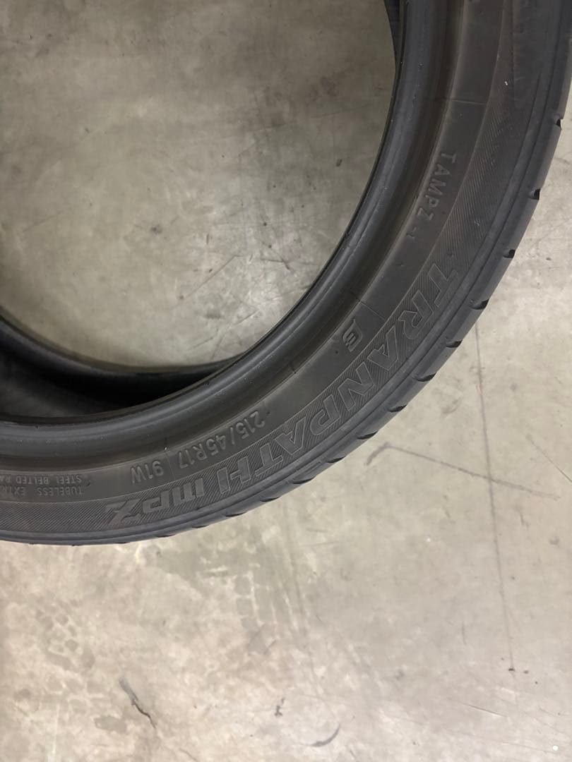 215/45R17 サマータイヤ 4本セット