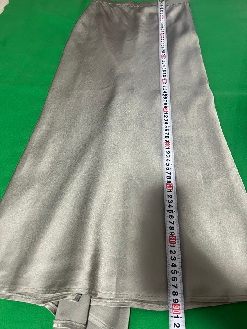 GIVENCHY/ジバンシー/シルバー サテン ロングスカート 約90cm