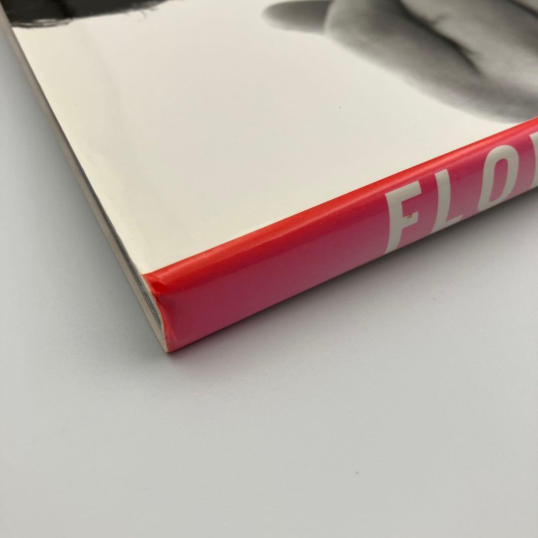 初版　FLOWING 津田健次郎1st写真集　津田健次郎