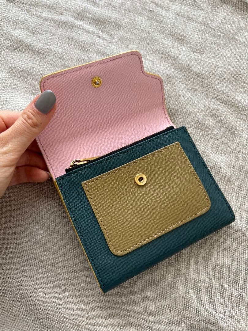 【美品】MARNI マルニ　サフィアーノ　ウォレット　三つ折り財布　バイカラー